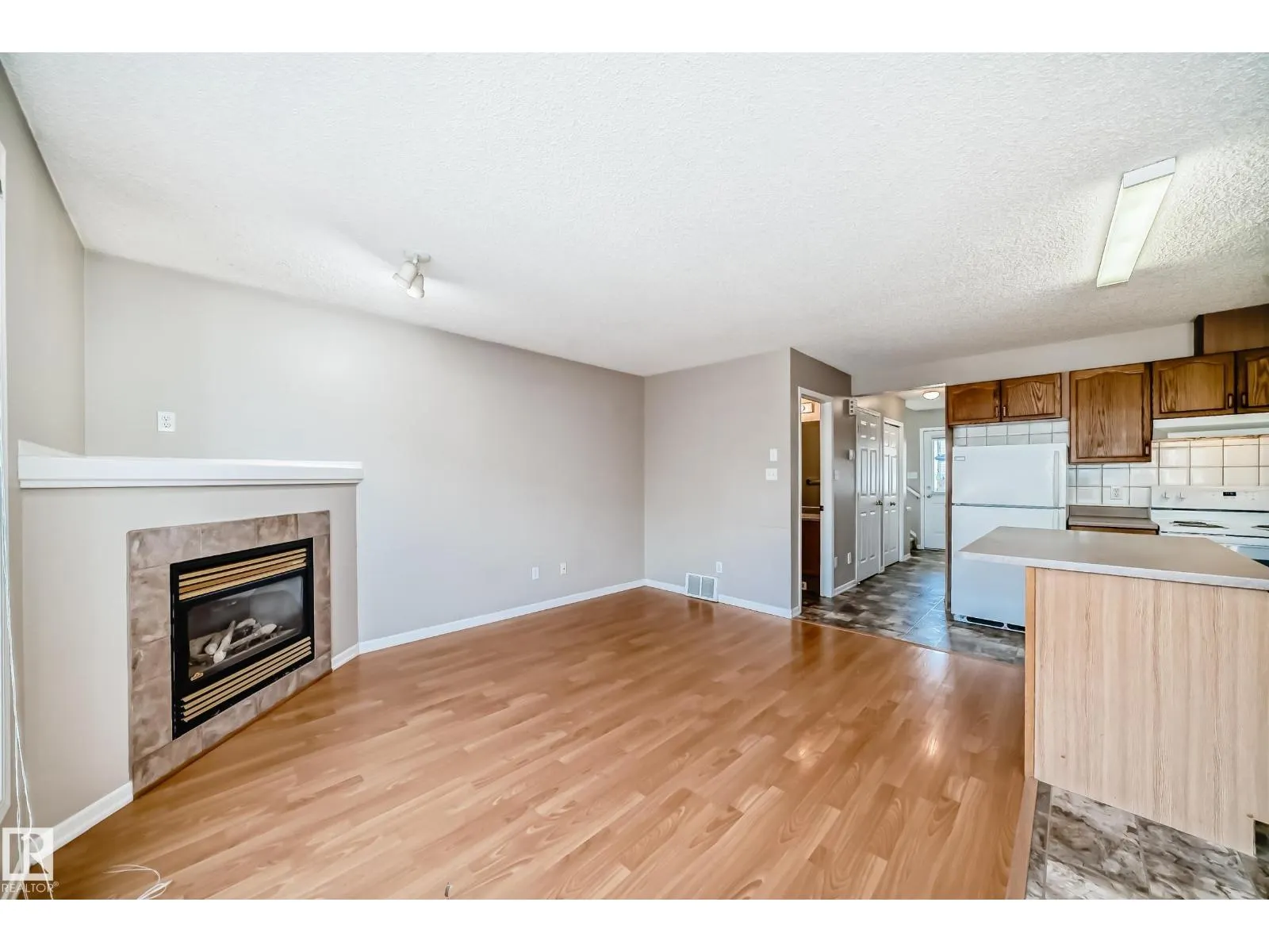 #25 345 KIRKNESS RD NW