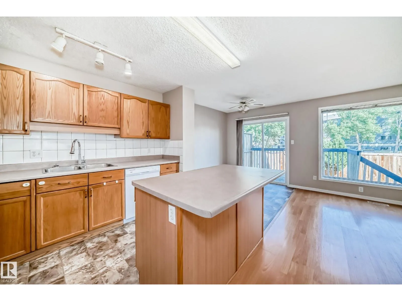 #25 345 KIRKNESS RD NW