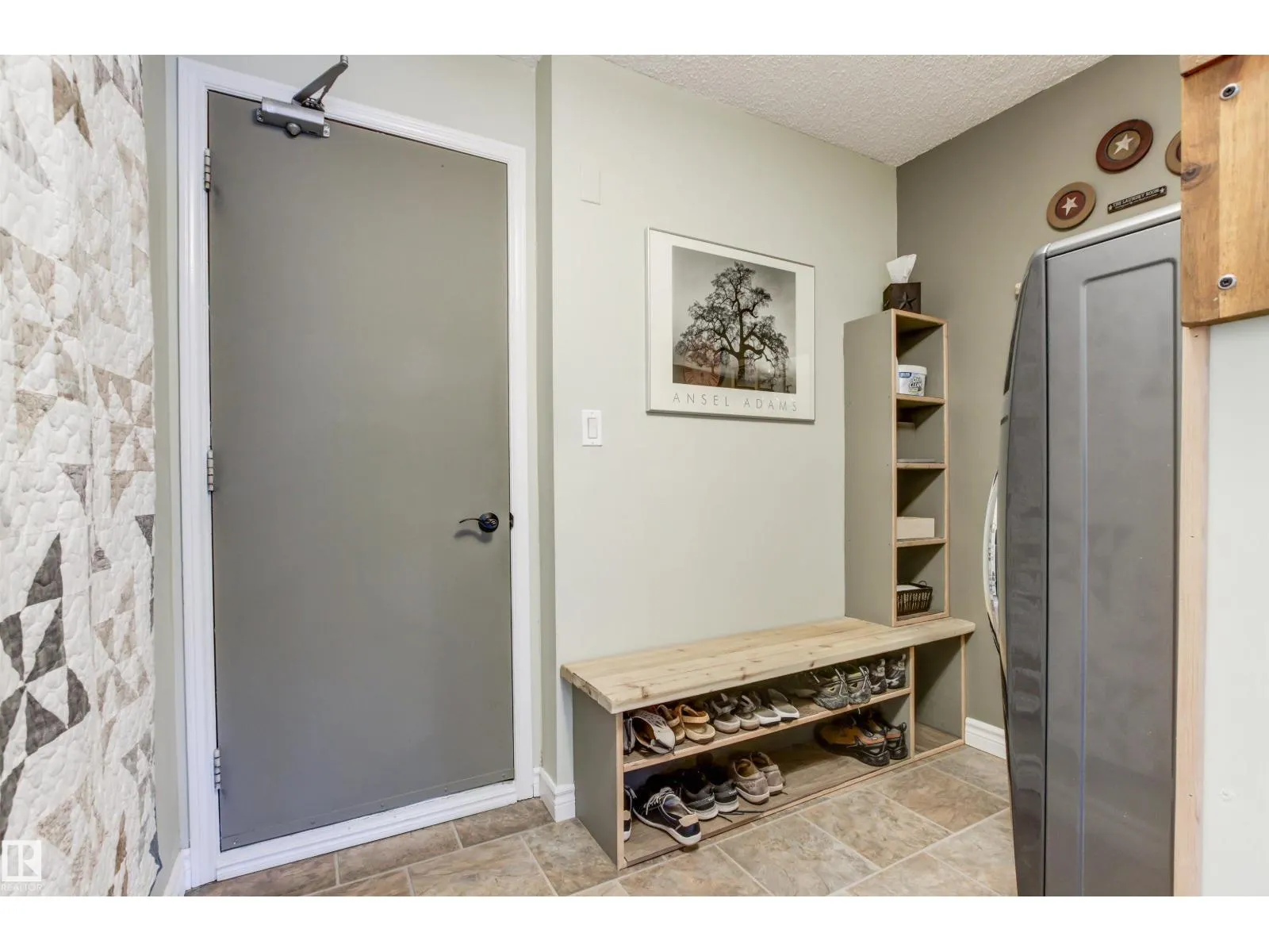 1 LOVATT PL