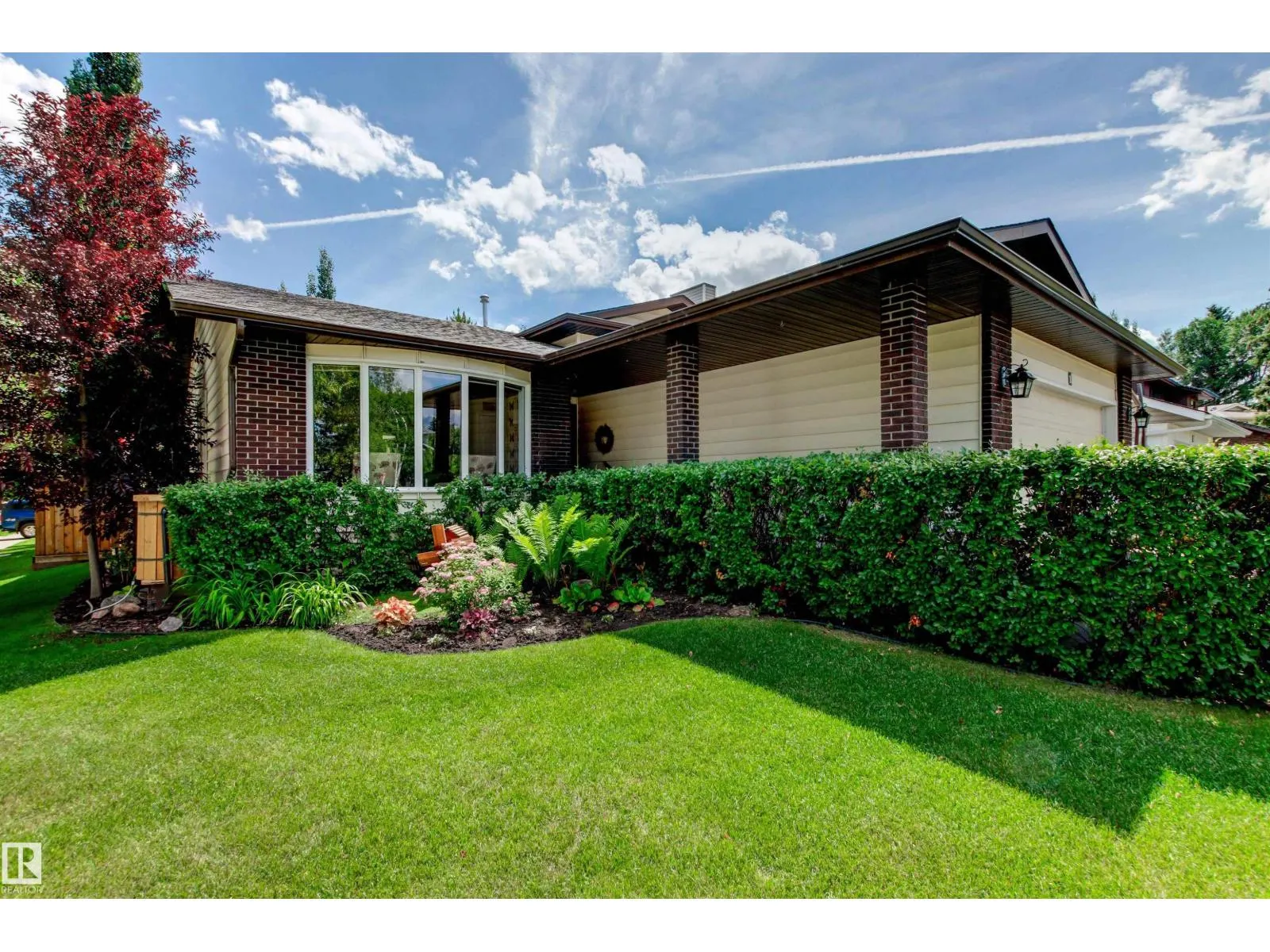 1 LOVATT PL