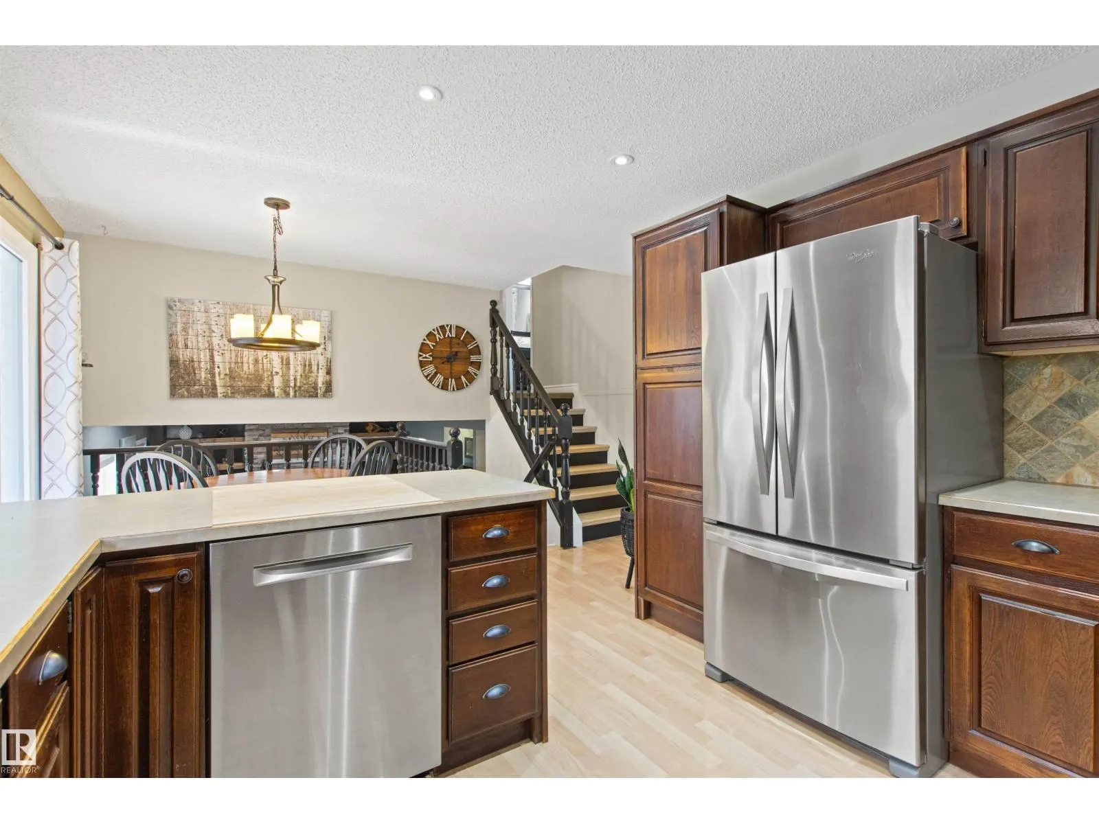 1 LOVATT PL