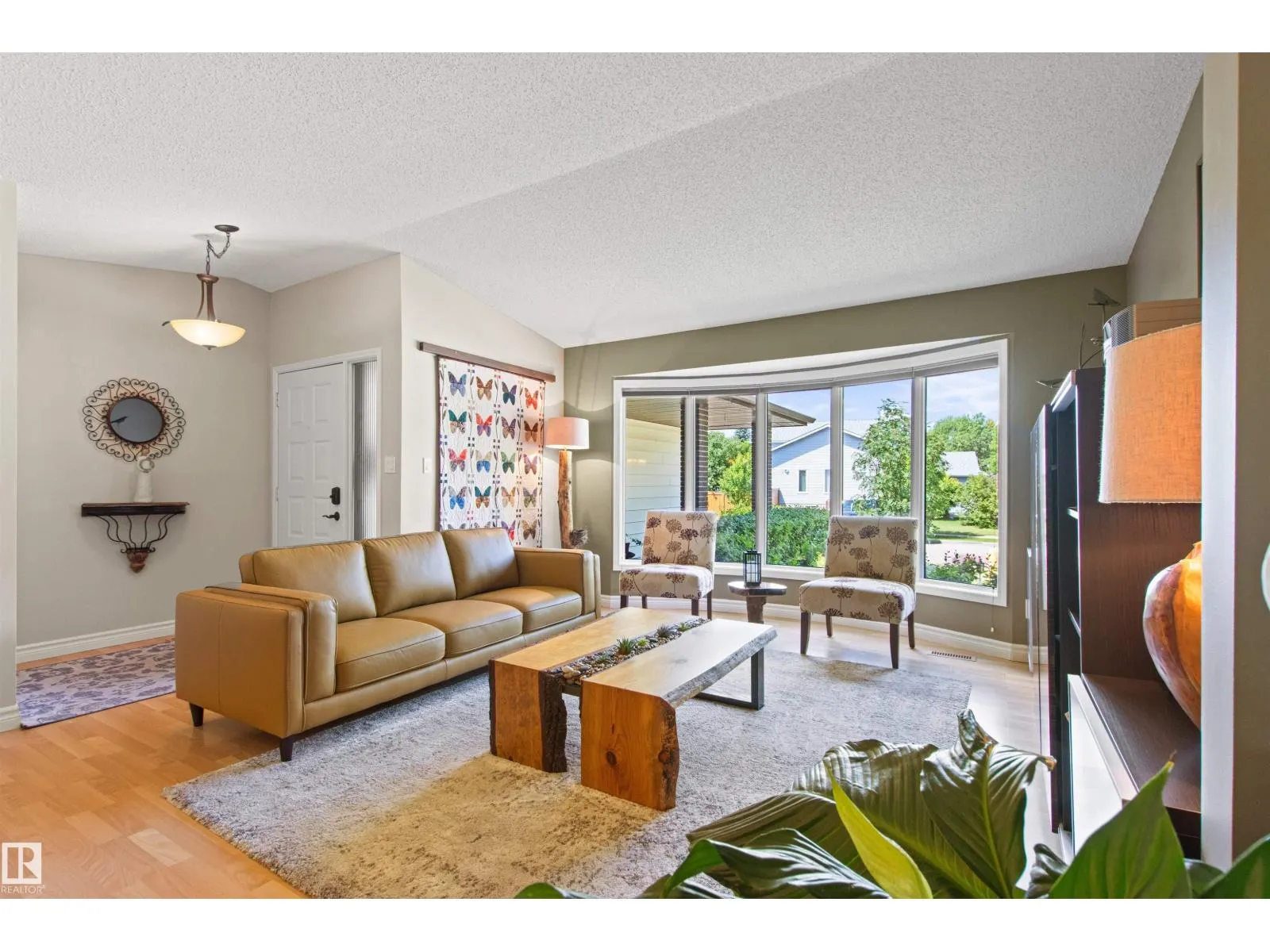 1 LOVATT PL