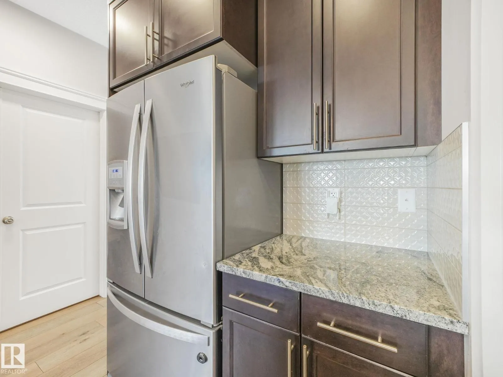 9919 223 ST NW