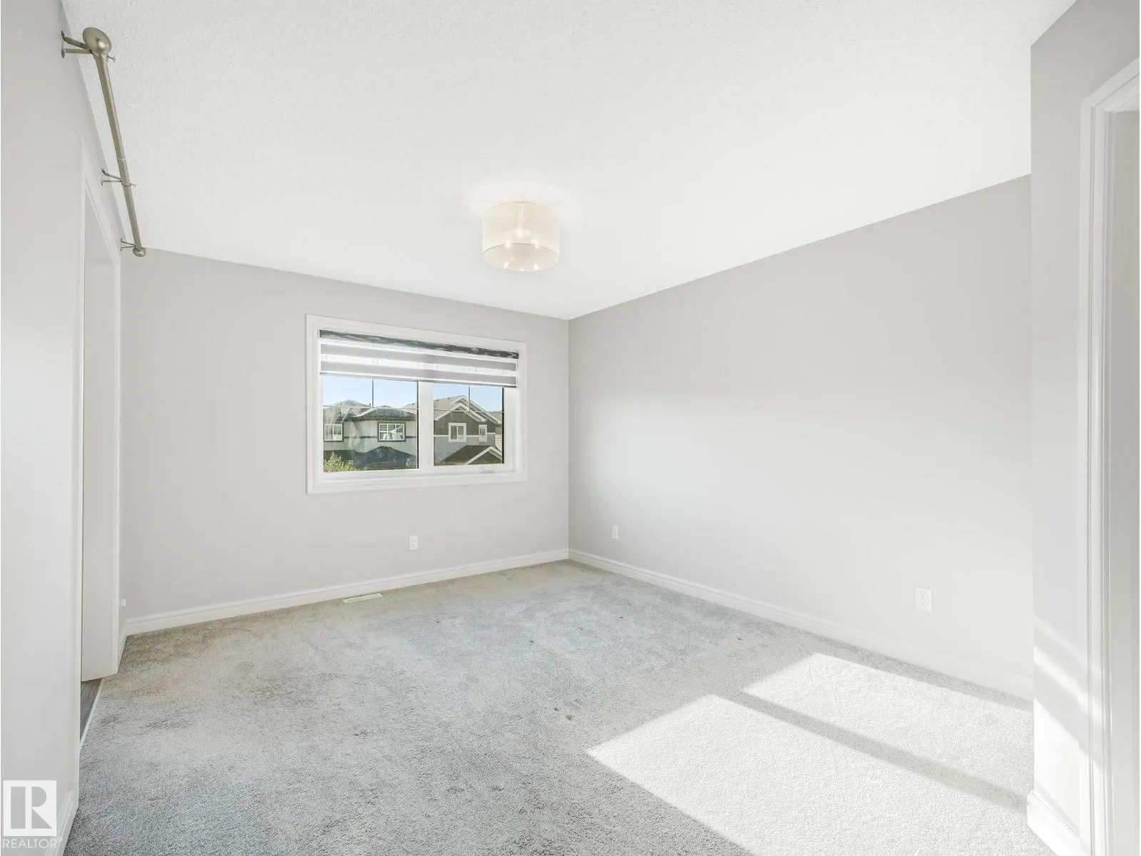 9919 223 ST NW