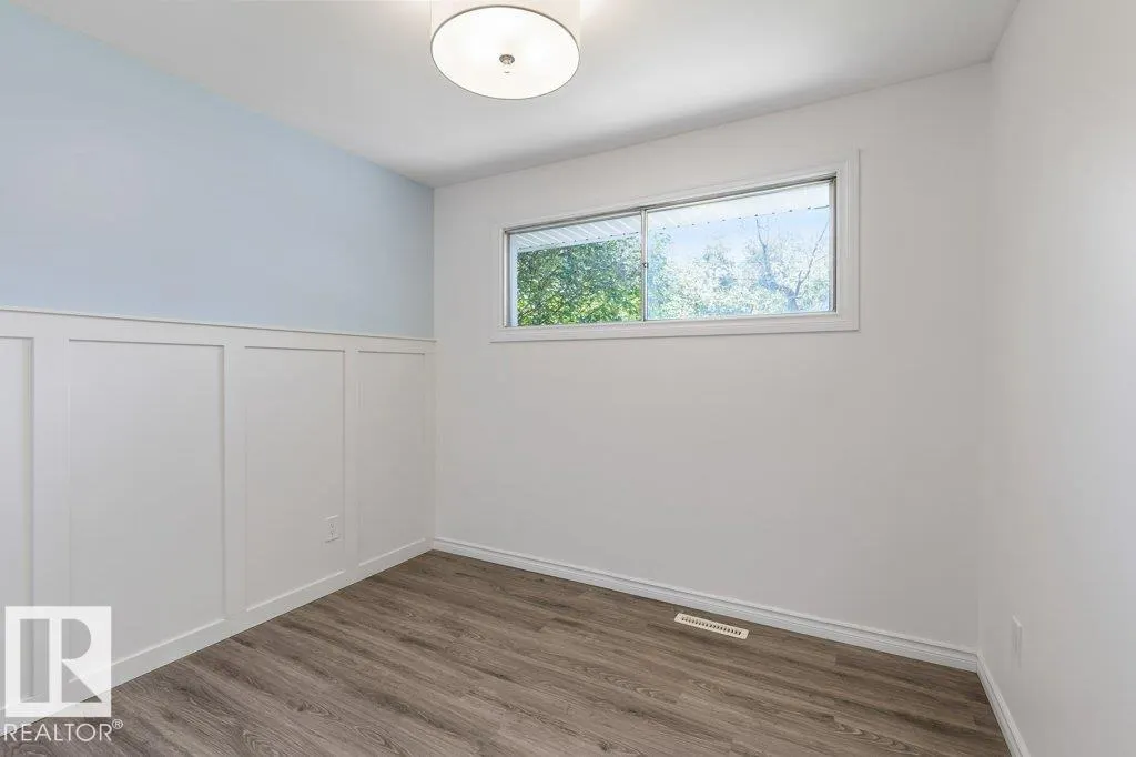 13 GRANITE AV