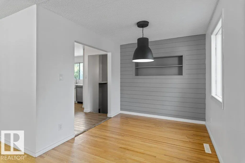 13 GRANITE AV