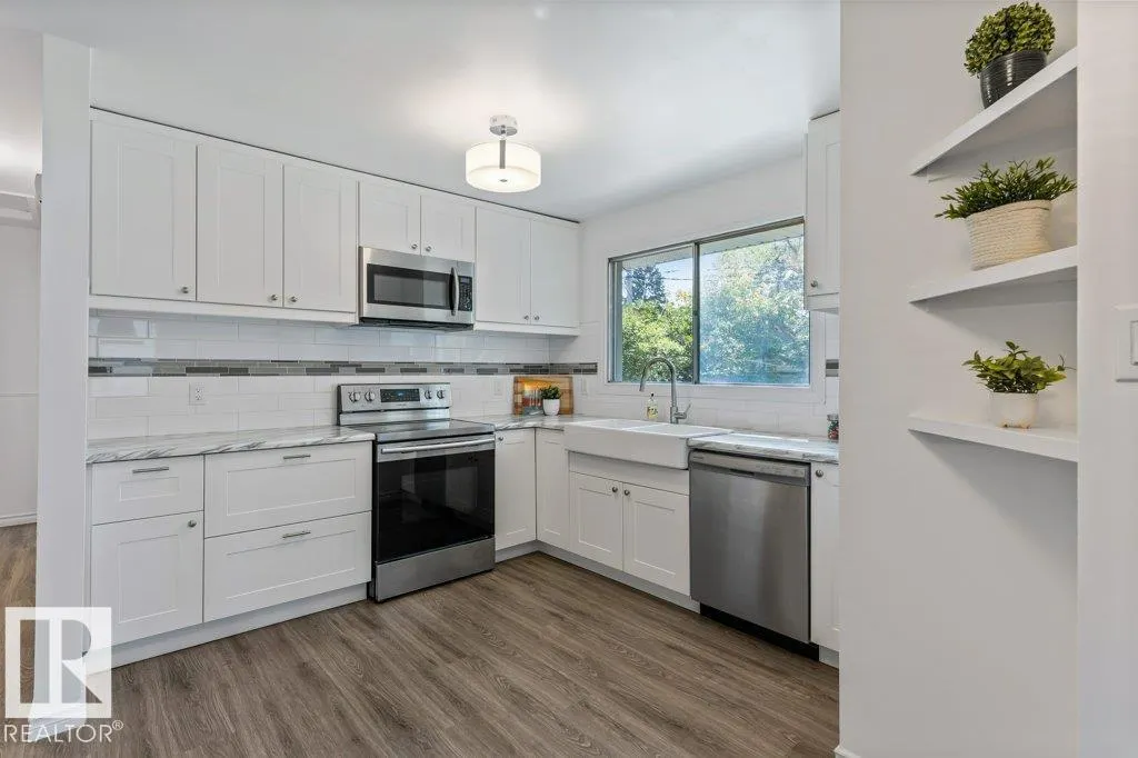 13 GRANITE AV