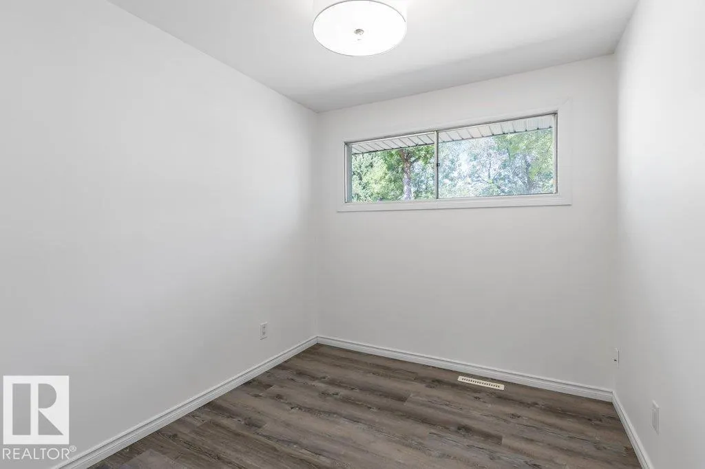 13 GRANITE AV