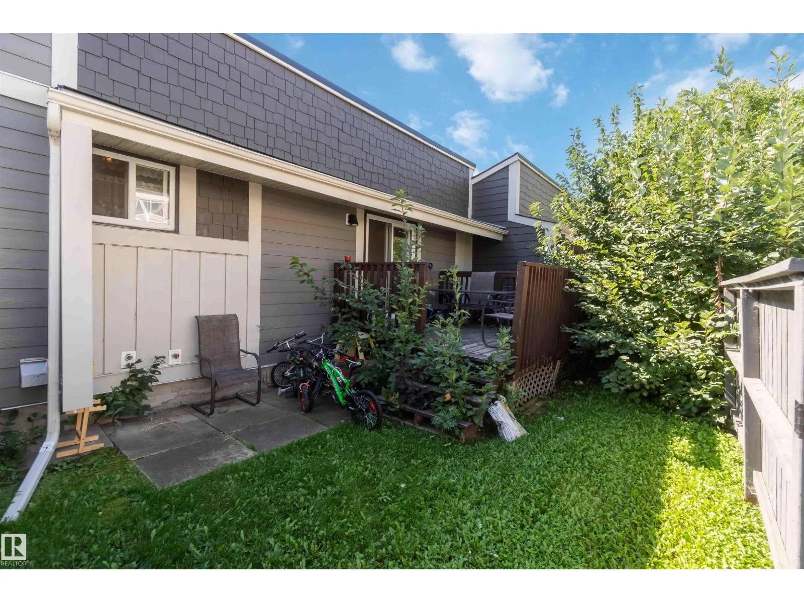 546 Willow CO NW