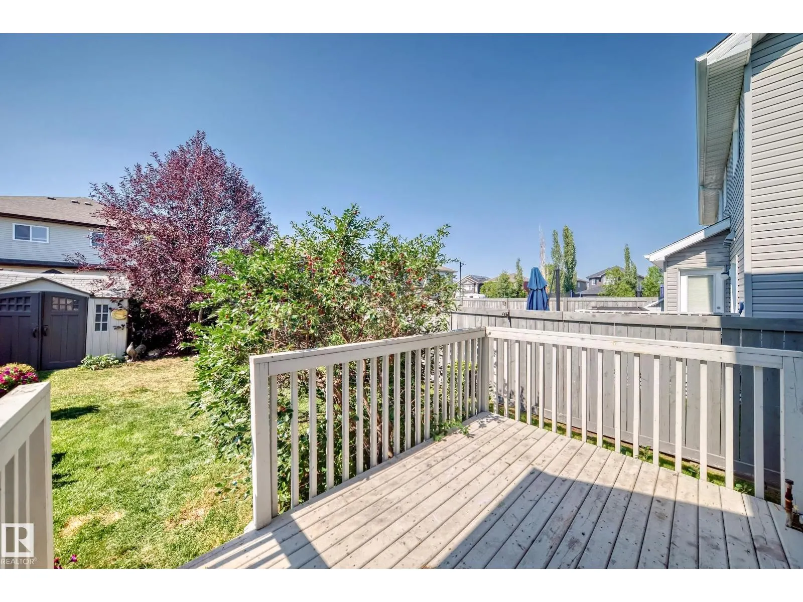 20 Dickens ST