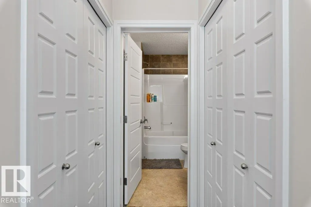 #216 2588 ANDERSON WY SW