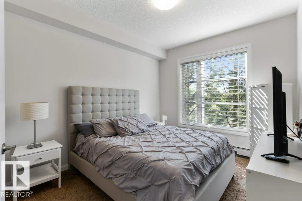 #216 2588 ANDERSON WY SW