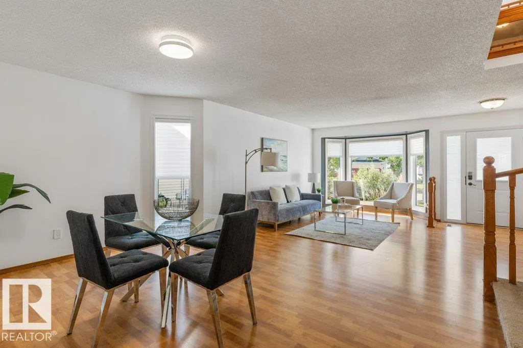 51 ALDERWOOD BLVD