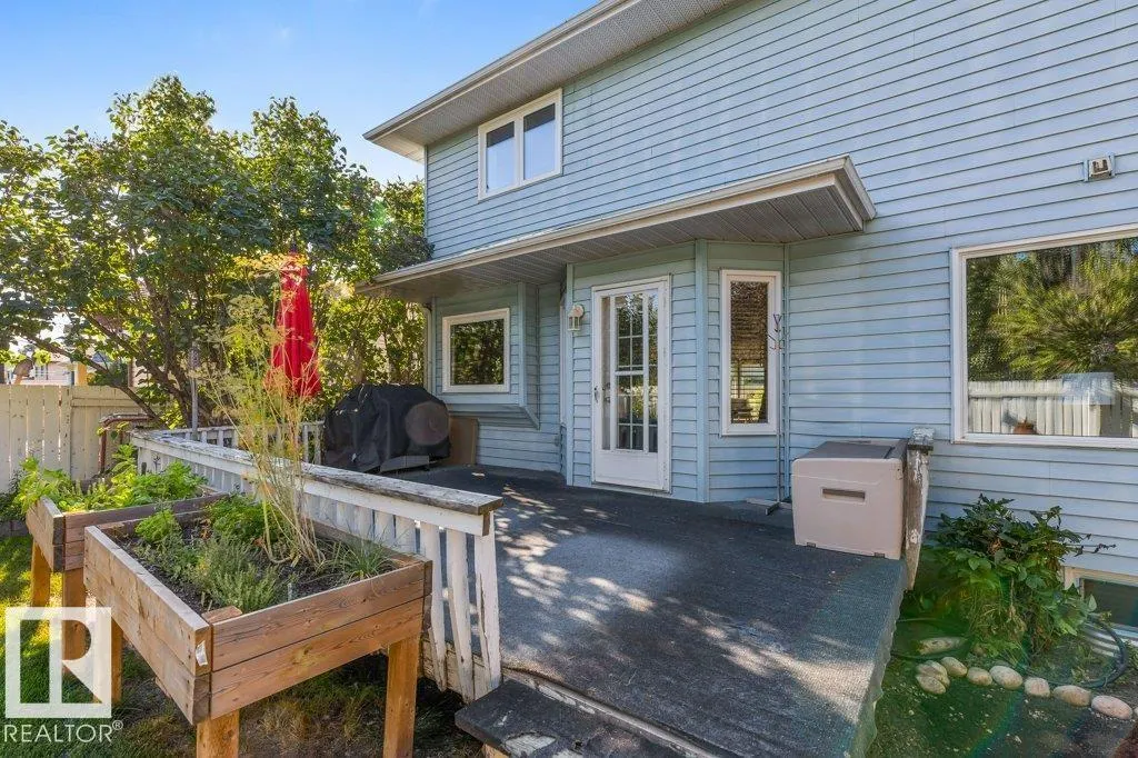 51 ALDERWOOD BLVD
