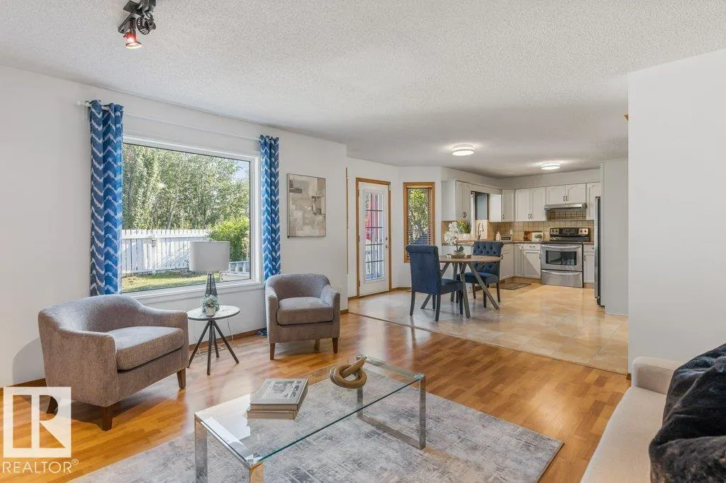 51 ALDERWOOD BLVD