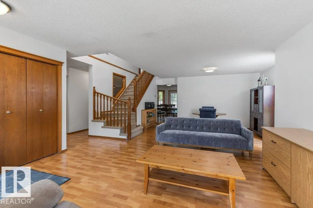 51 ALDERWOOD BLVD