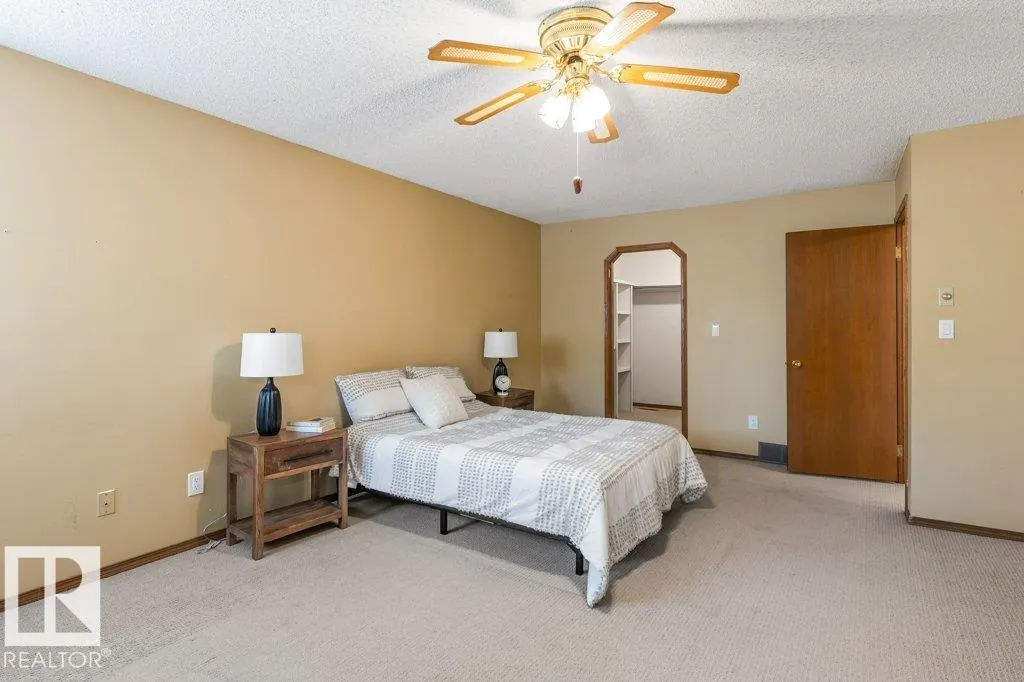 51 ALDERWOOD BLVD