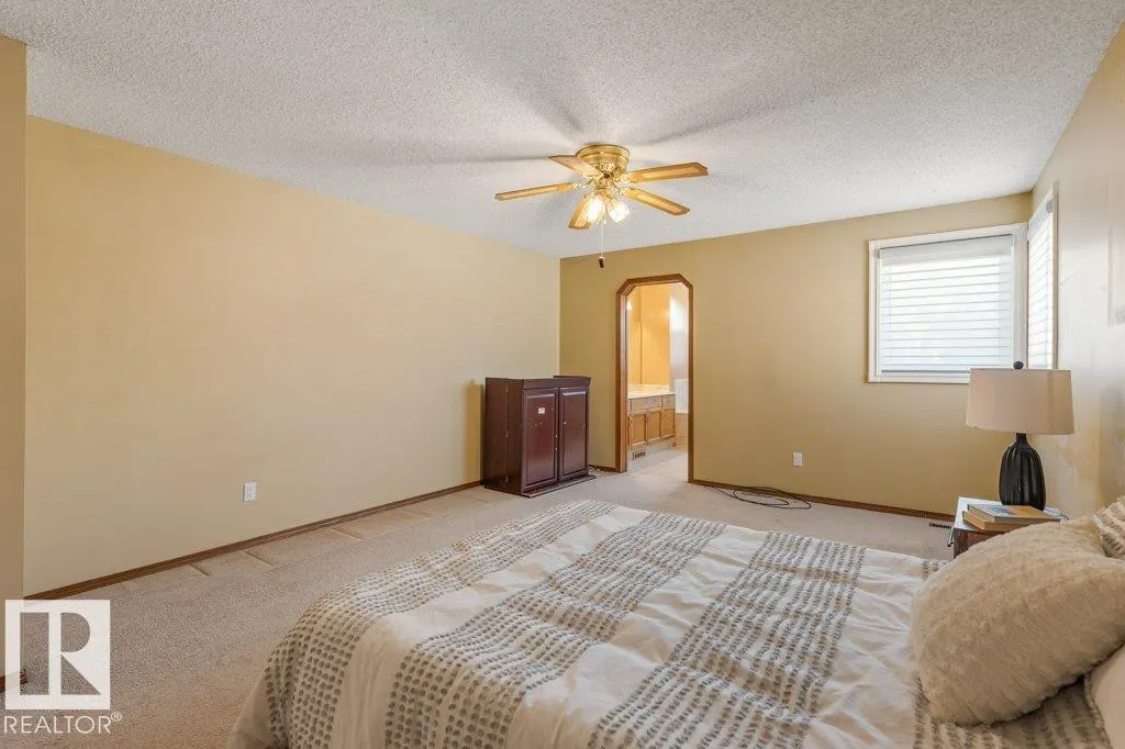 51 ALDERWOOD BLVD