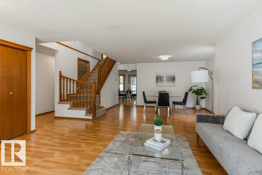 51 ALDERWOOD BLVD