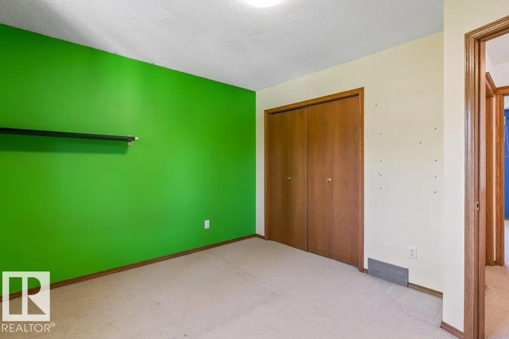 51 ALDERWOOD BLVD