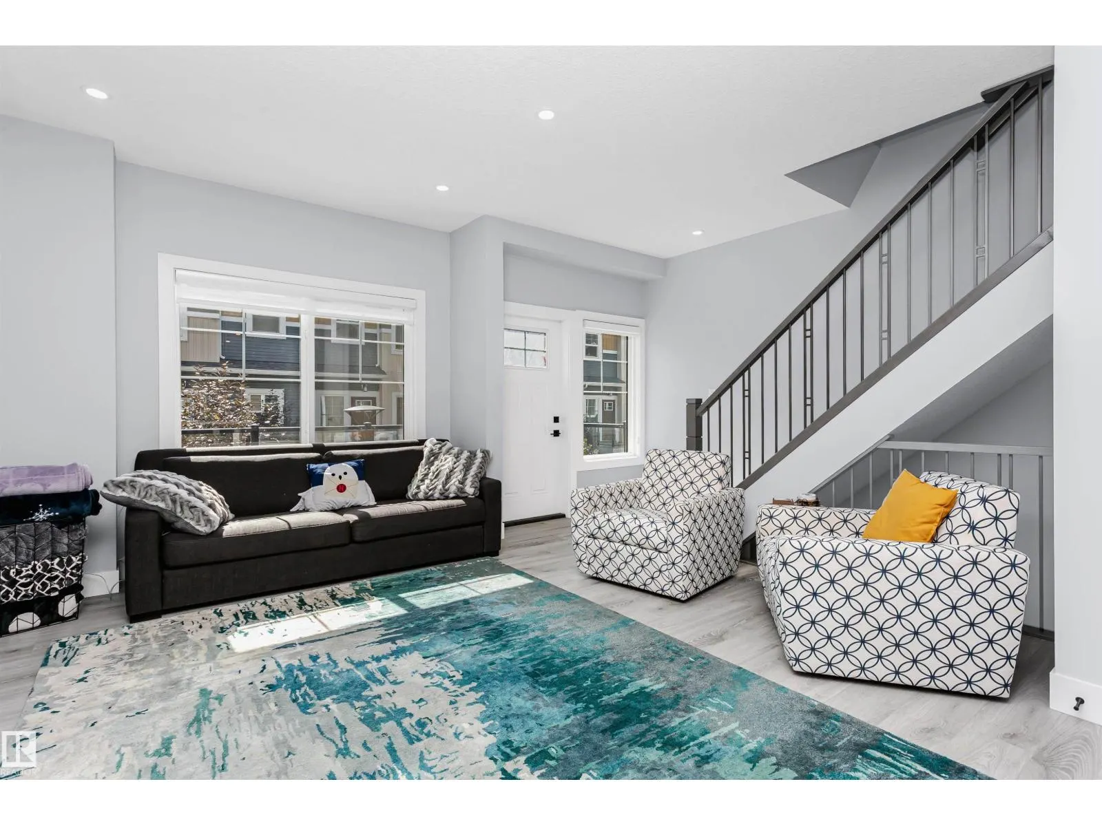 #42 230 EDGEMONT RD NW