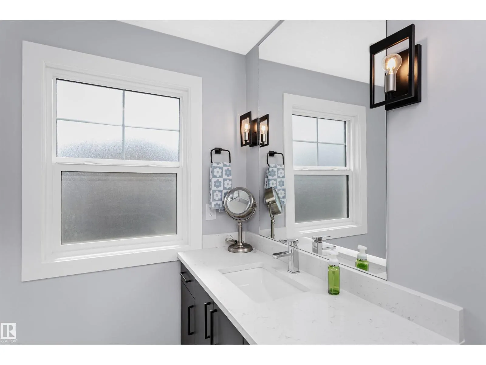 #42 230 EDGEMONT RD NW