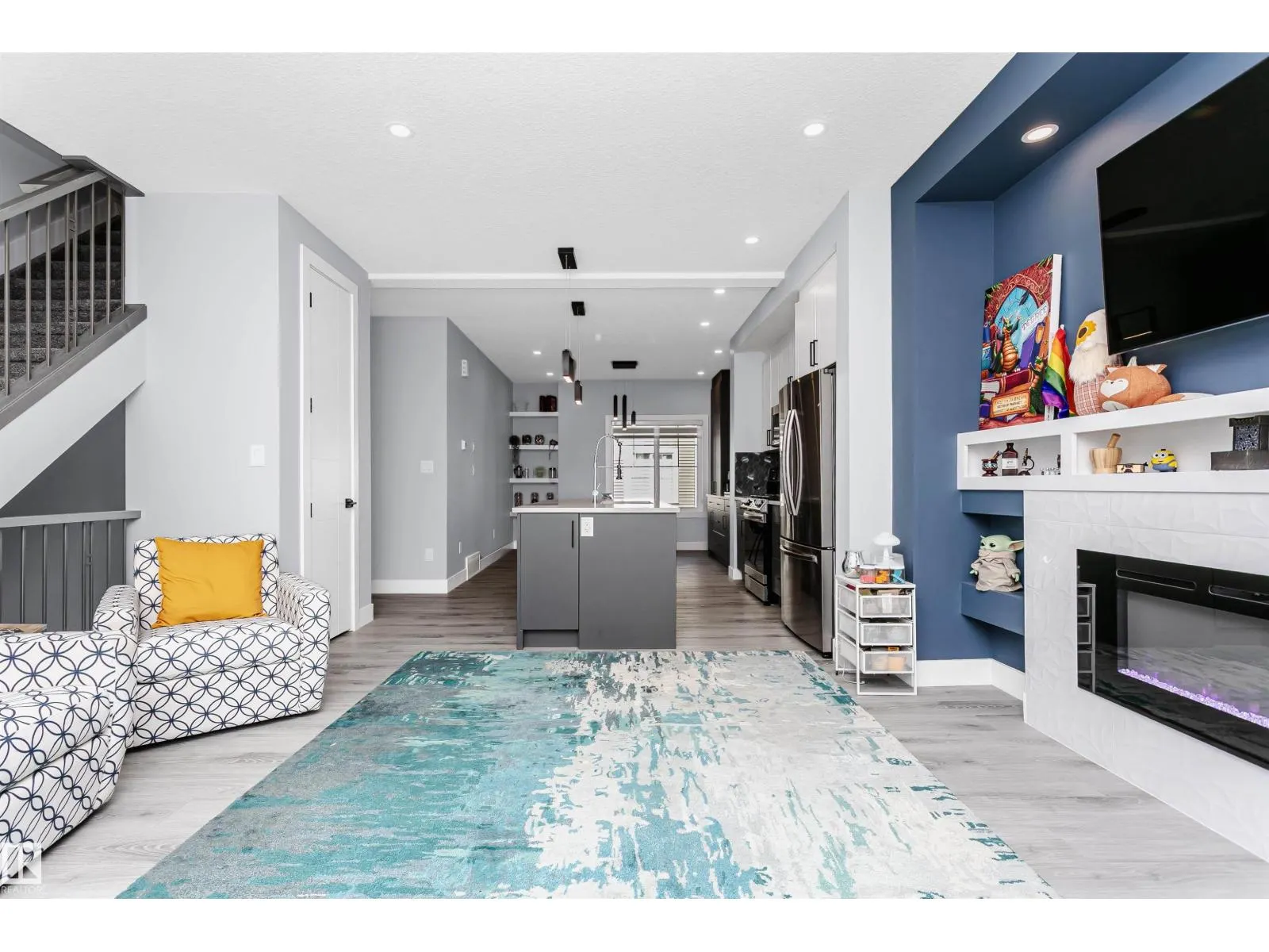 #42 230 EDGEMONT RD NW