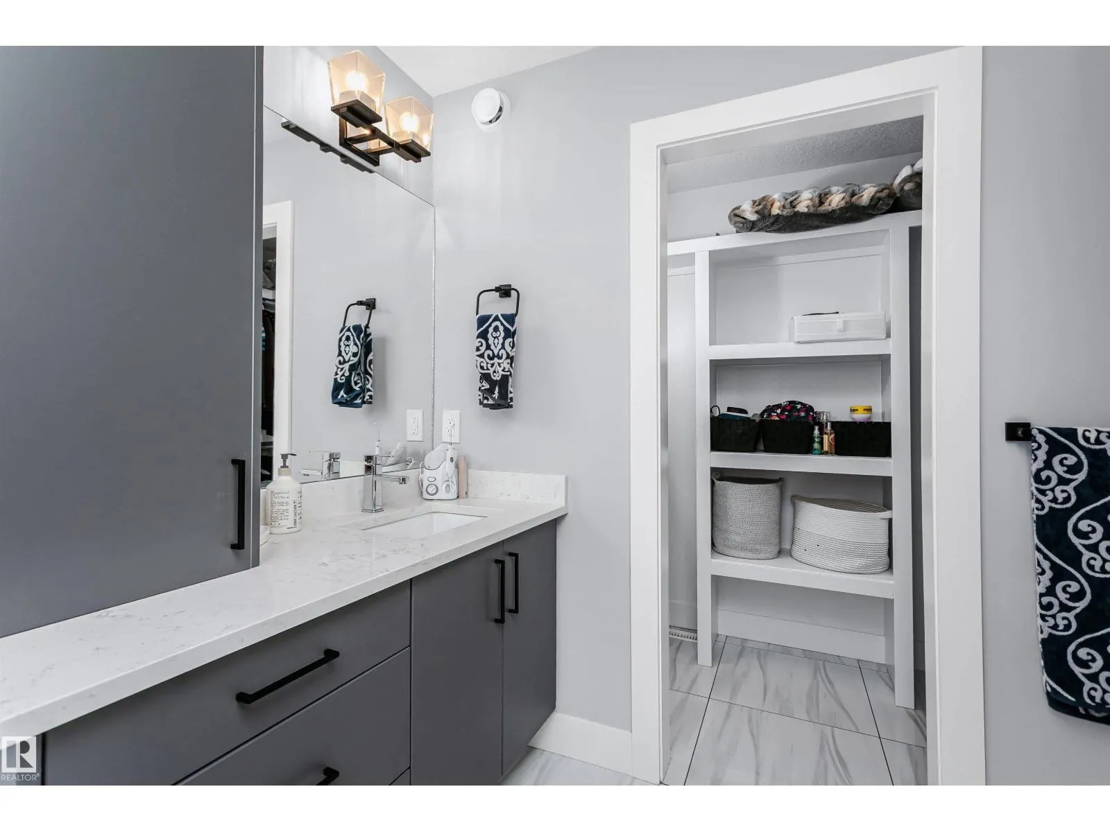#42 230 EDGEMONT RD NW