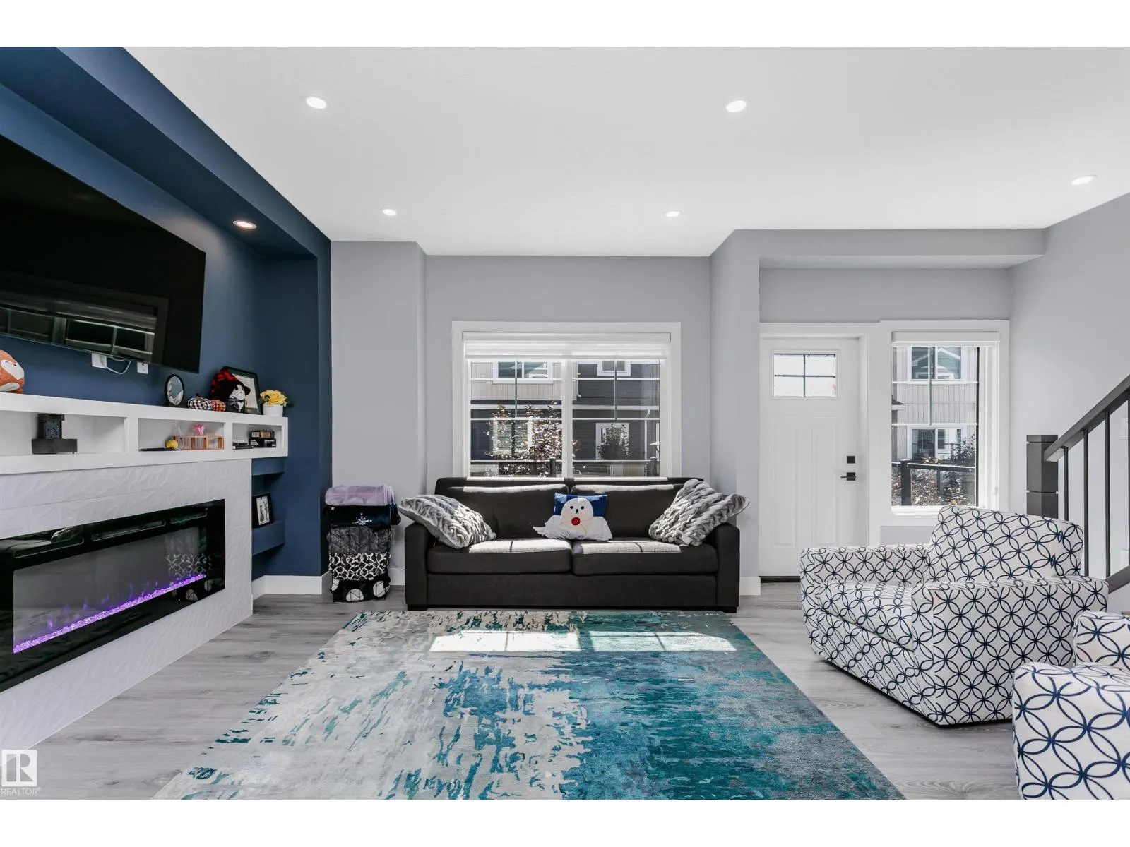#42 230 EDGEMONT RD NW