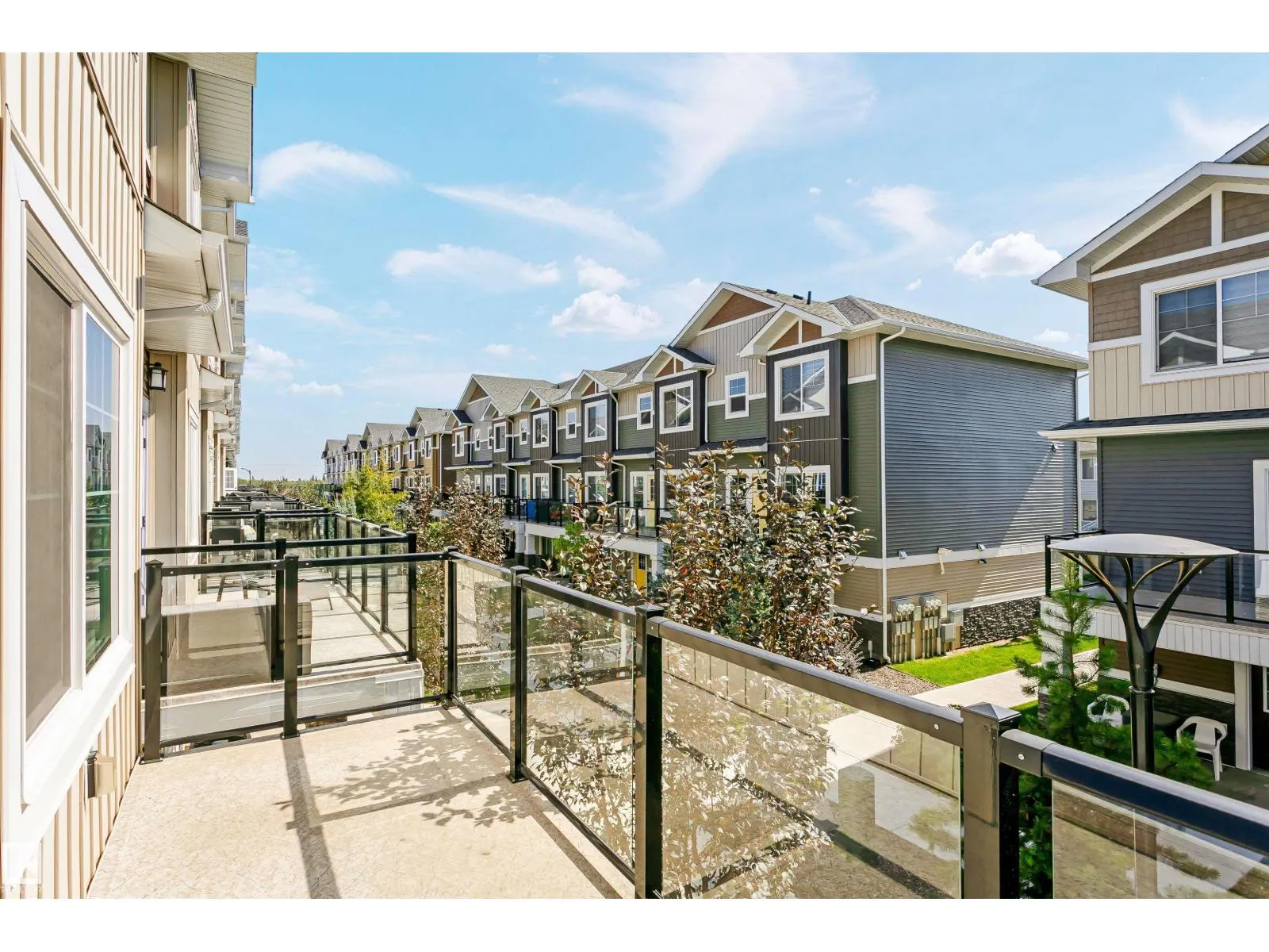 #42 230 EDGEMONT RD NW
