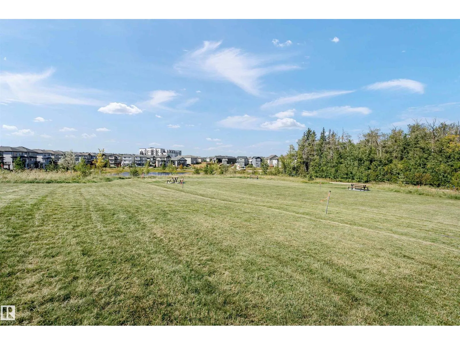 #42 230 EDGEMONT RD NW