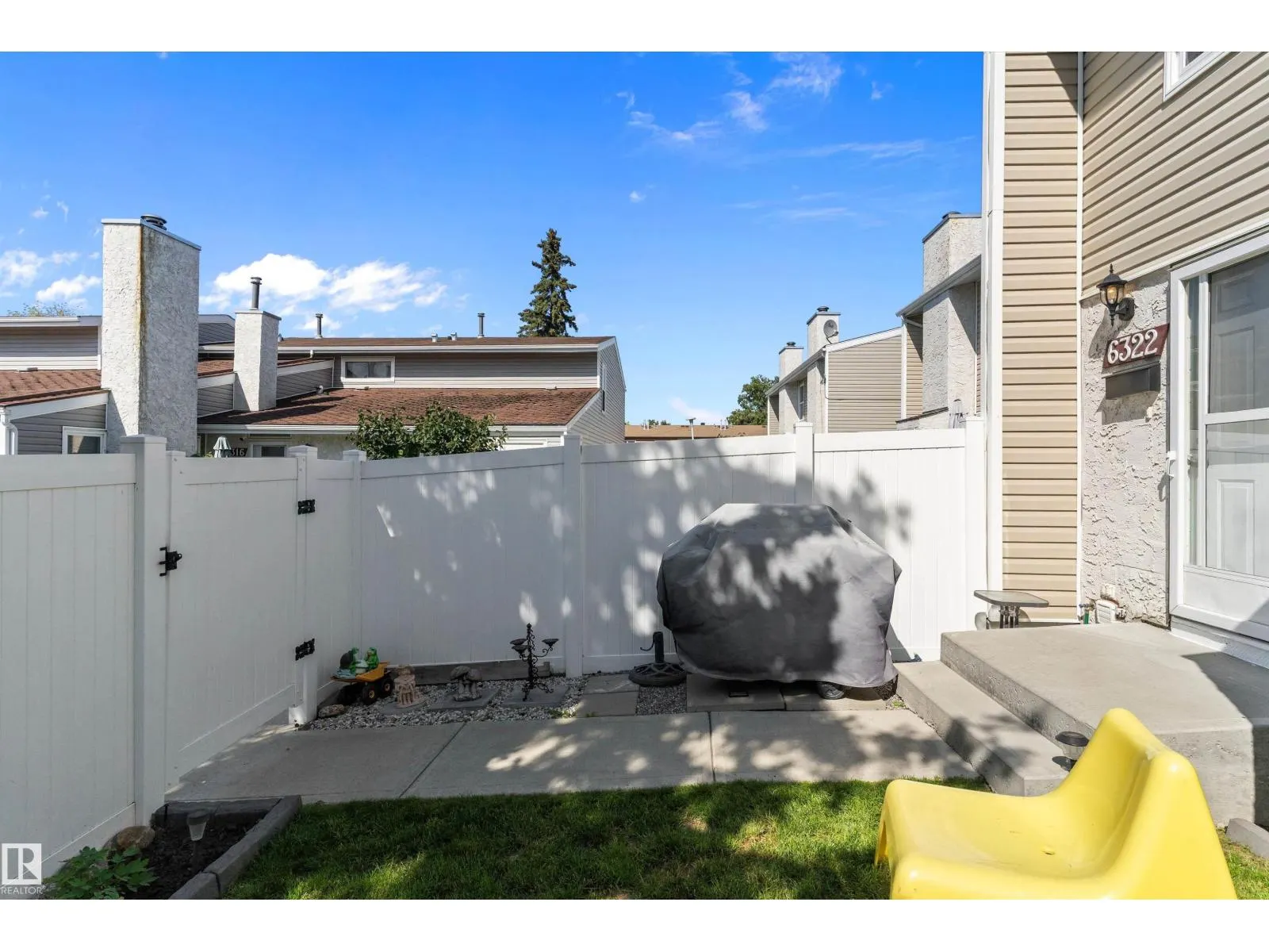 6322 184 ST NW