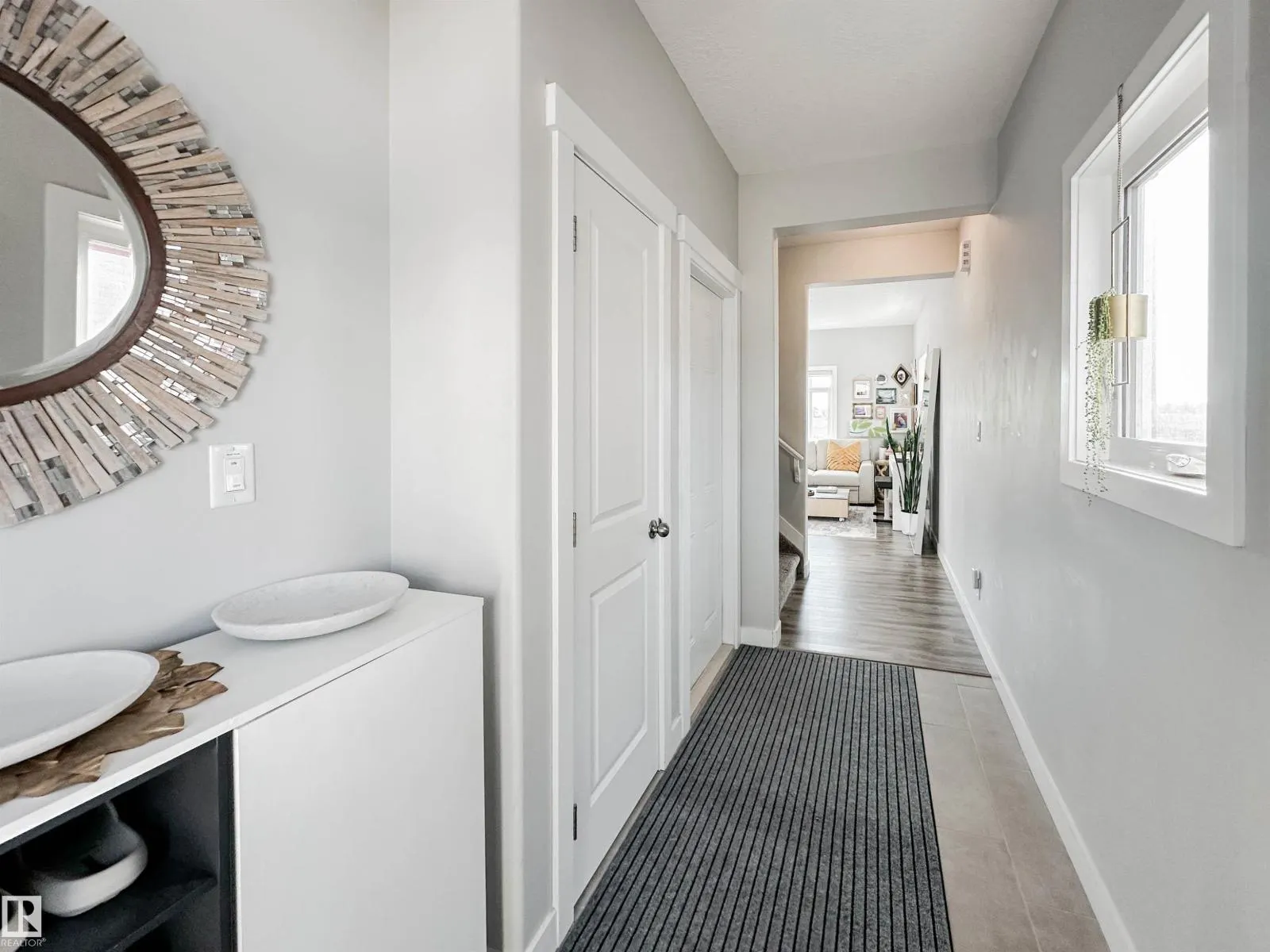 #6 16537 130A ST NW
