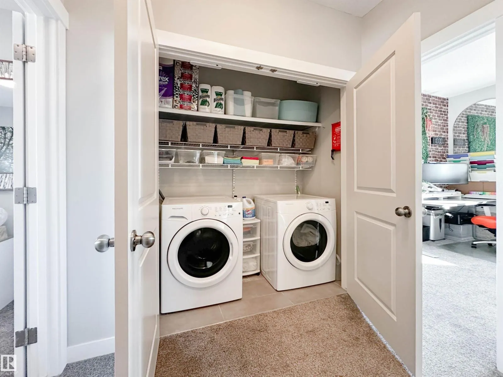 #6 16537 130A ST NW