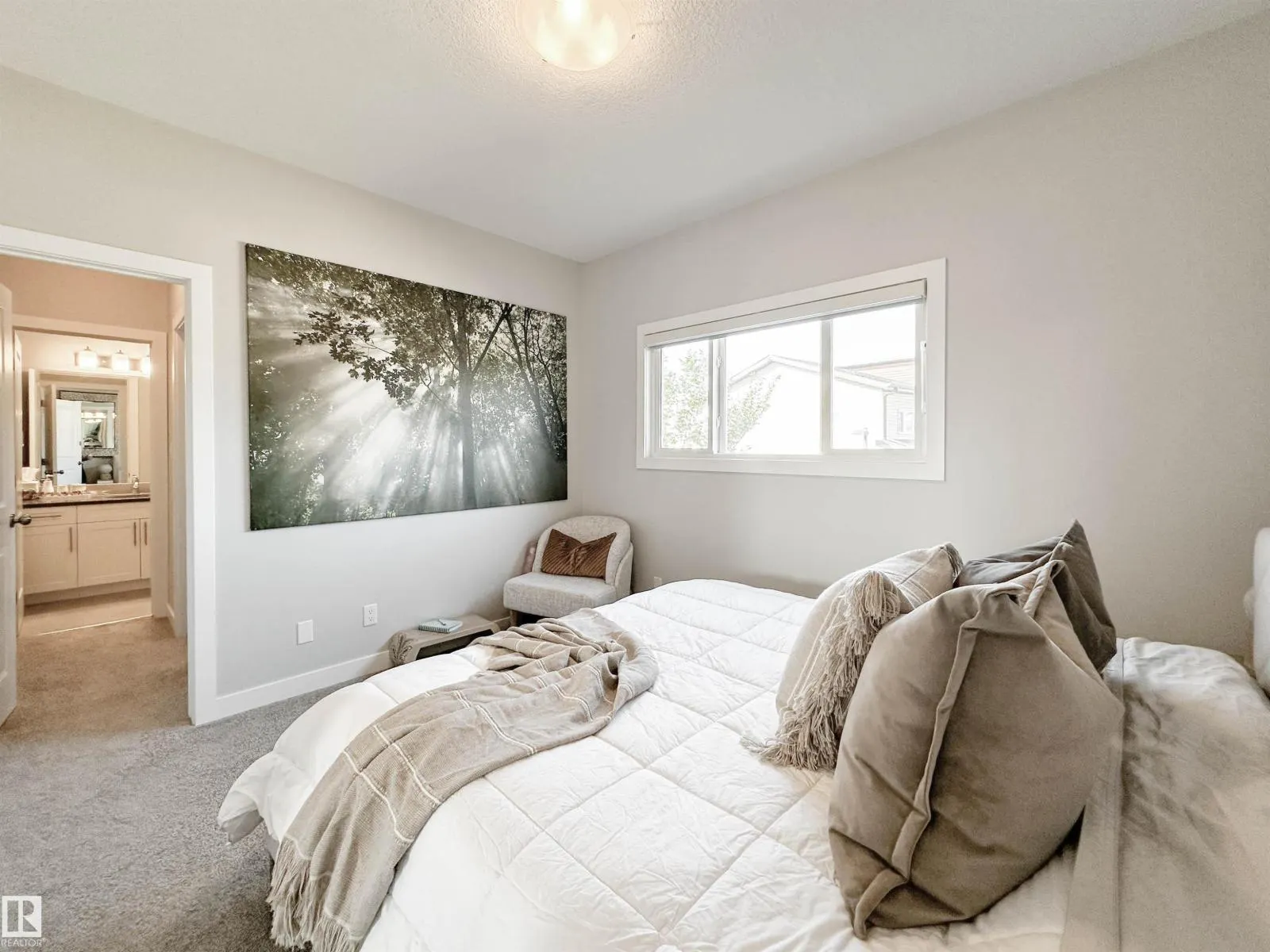 #6 16537 130A ST NW