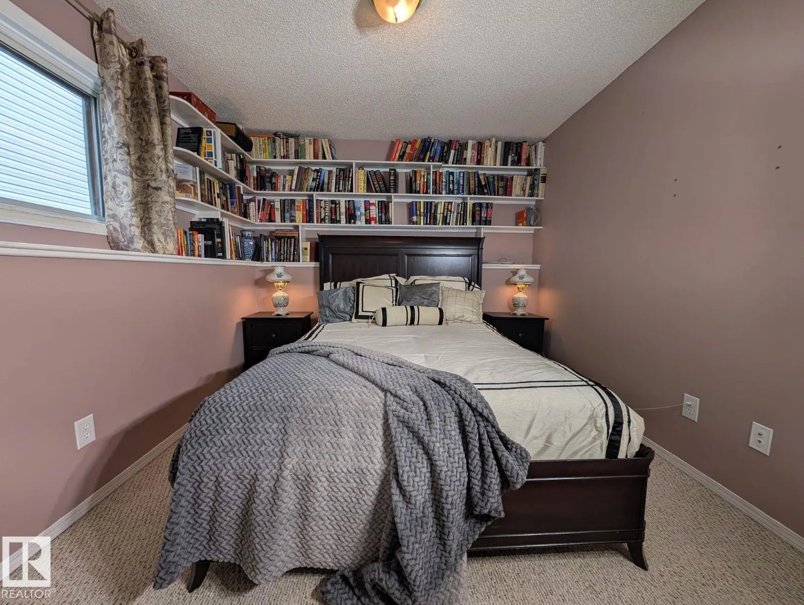 4411 42 ST