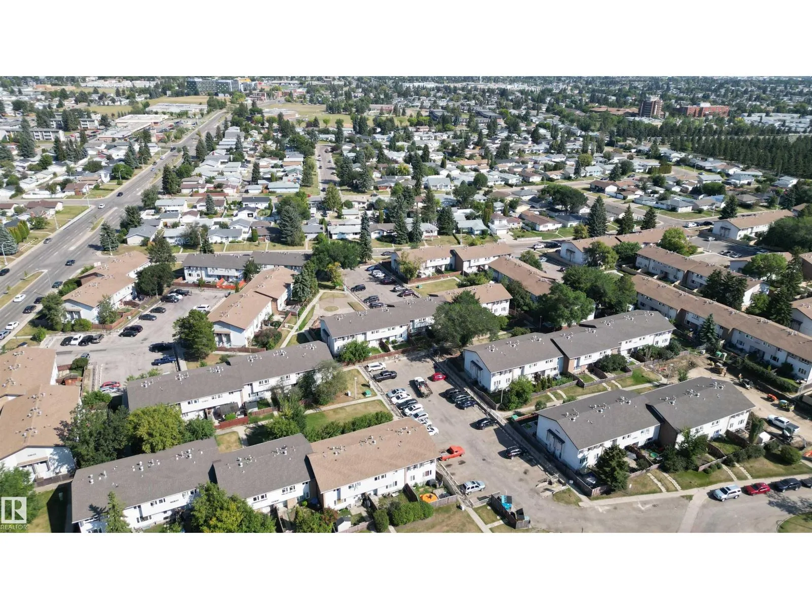 #12 14230 80 ST NW