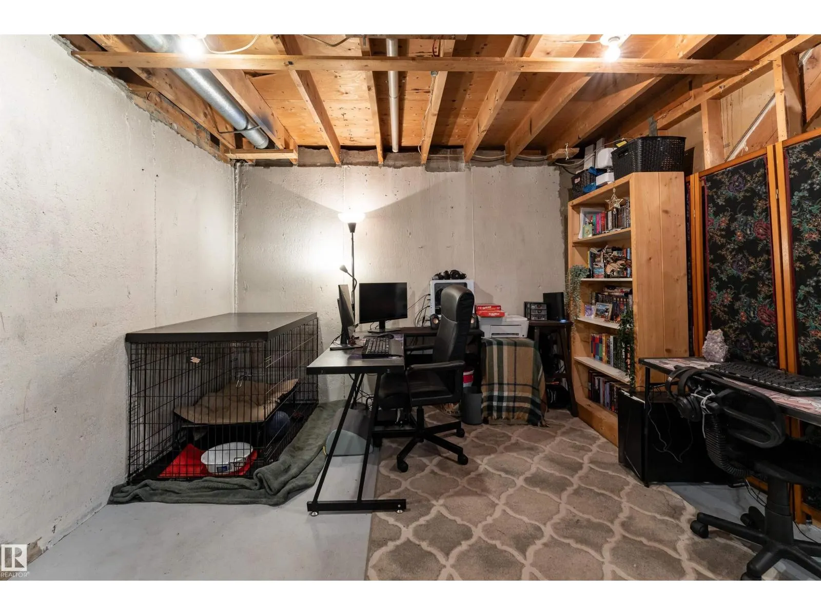 #12 14230 80 ST NW