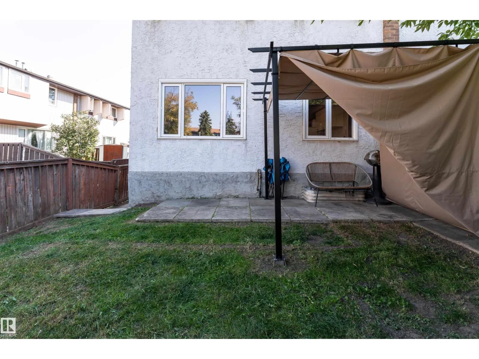 #12 14230 80 ST NW