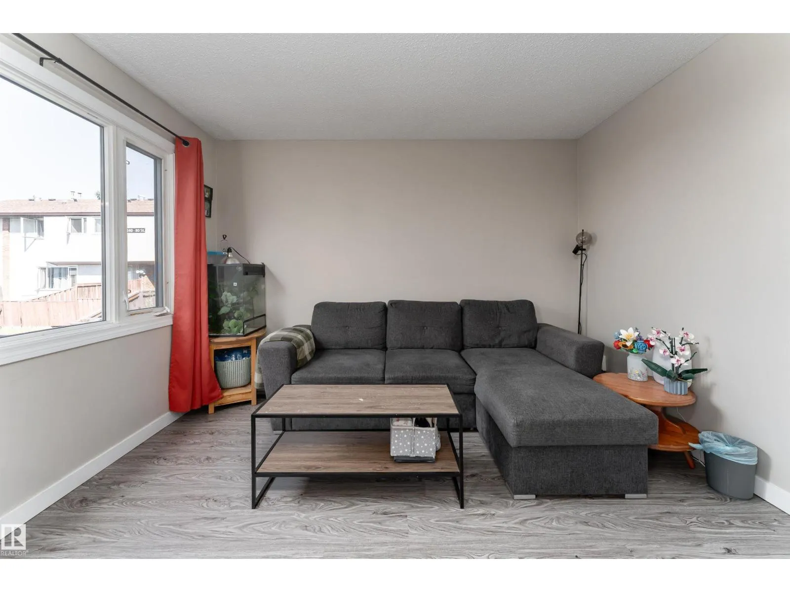 #12 14230 80 ST NW