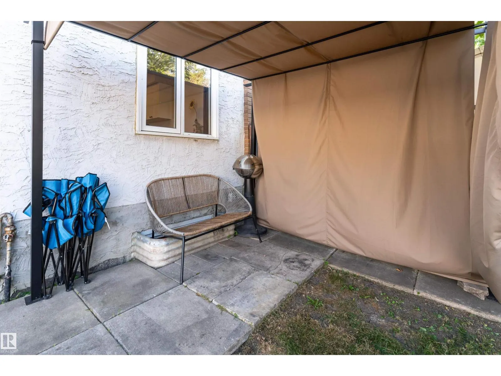 #12 14230 80 ST NW