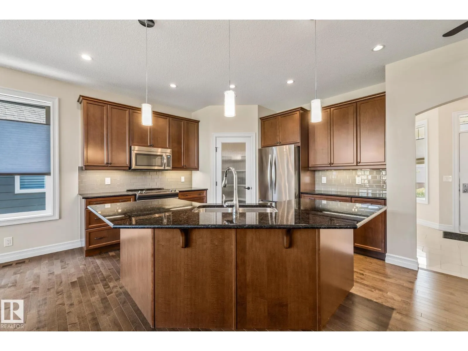 #63 18343 LESSARD RD NW