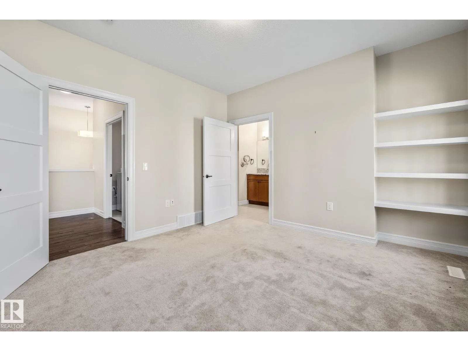 #63 18343 LESSARD RD NW