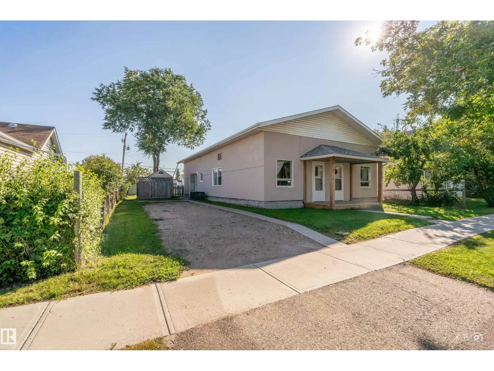 4606 51 Ave