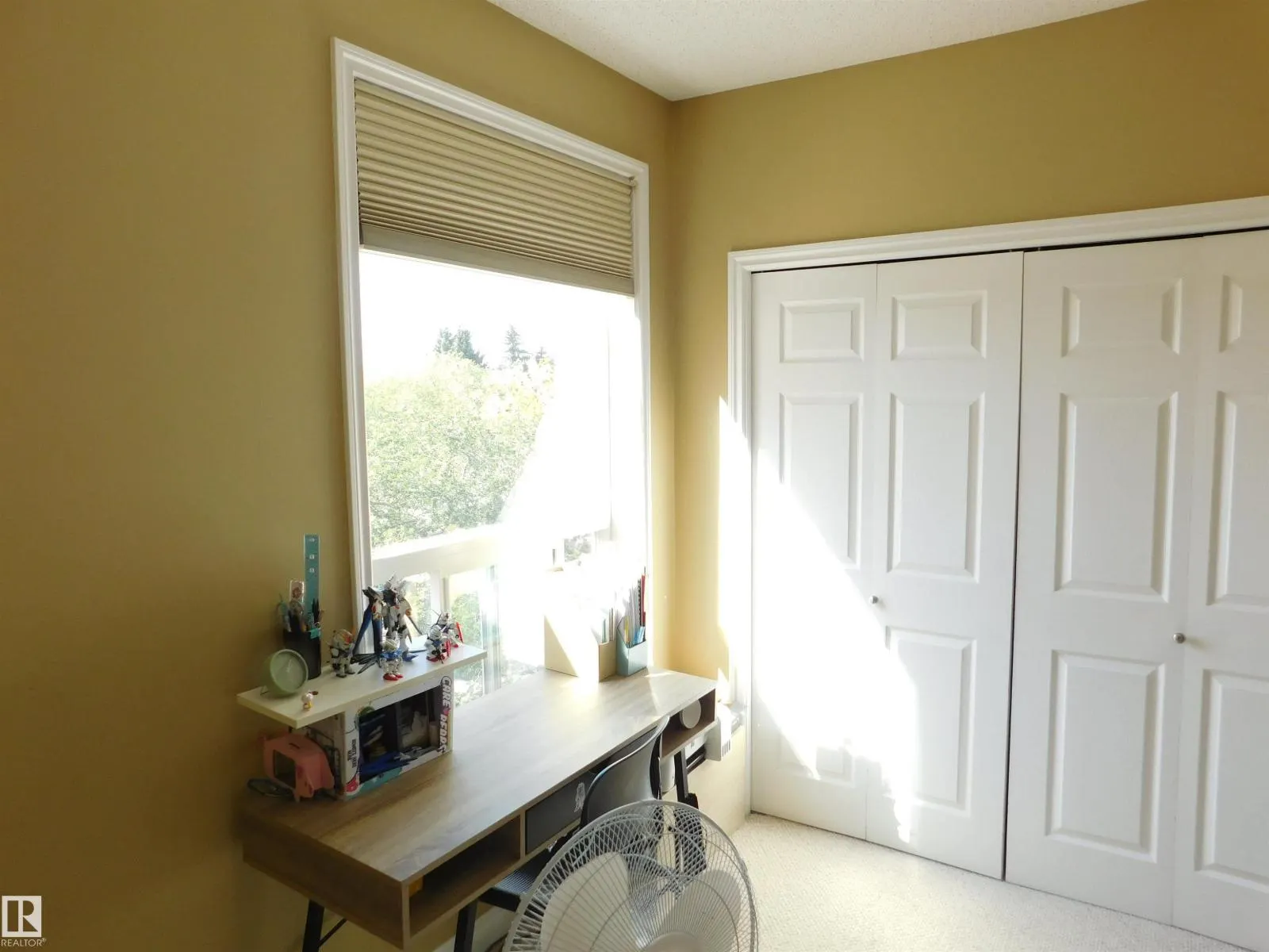 #402 9120 156 ST NW