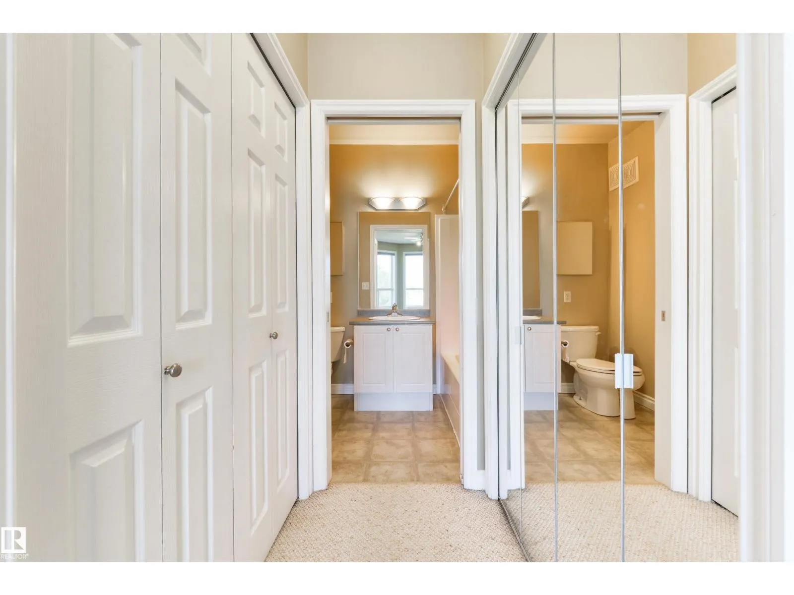 #402 9120 156 ST NW