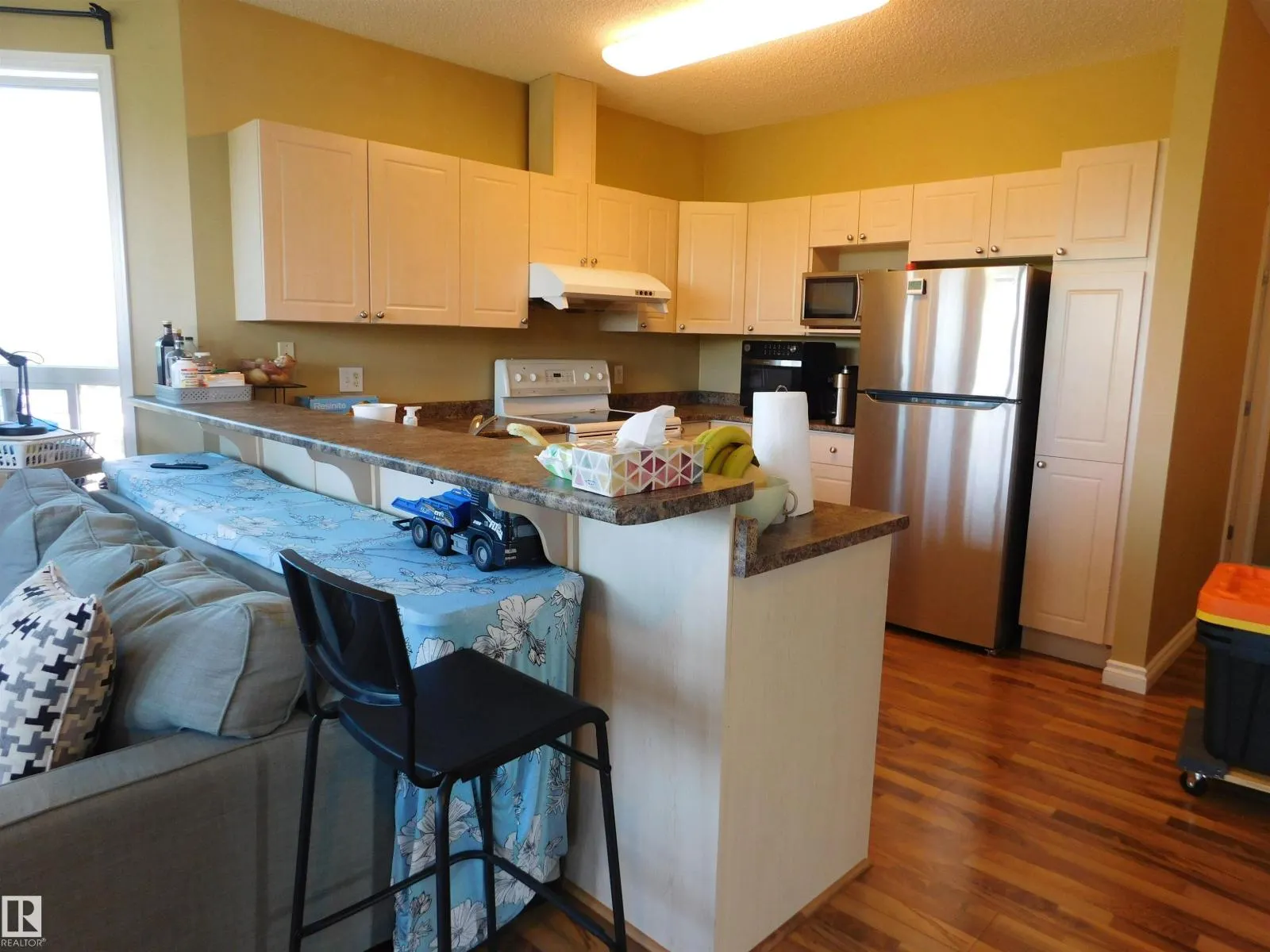 #402 9120 156 ST NW