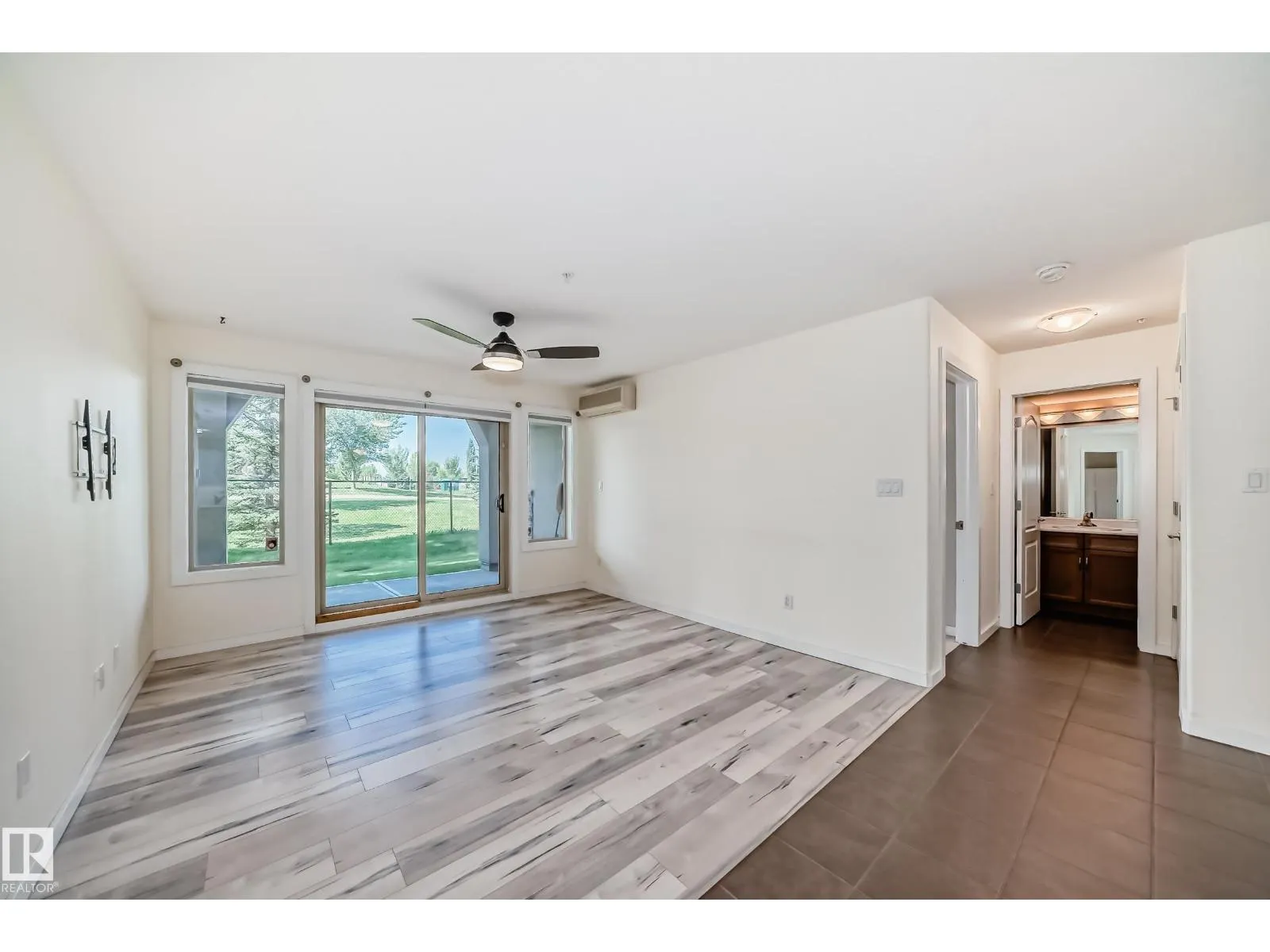 #125 278 SUDER GREENS DR NW