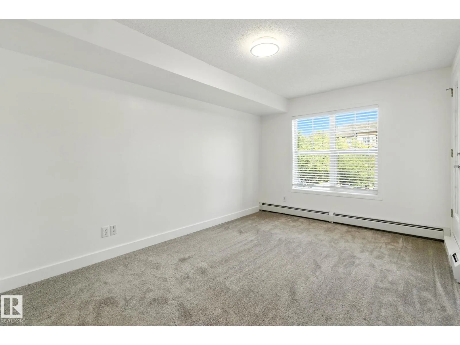 #213 11449 ELLERSLIE RD SW