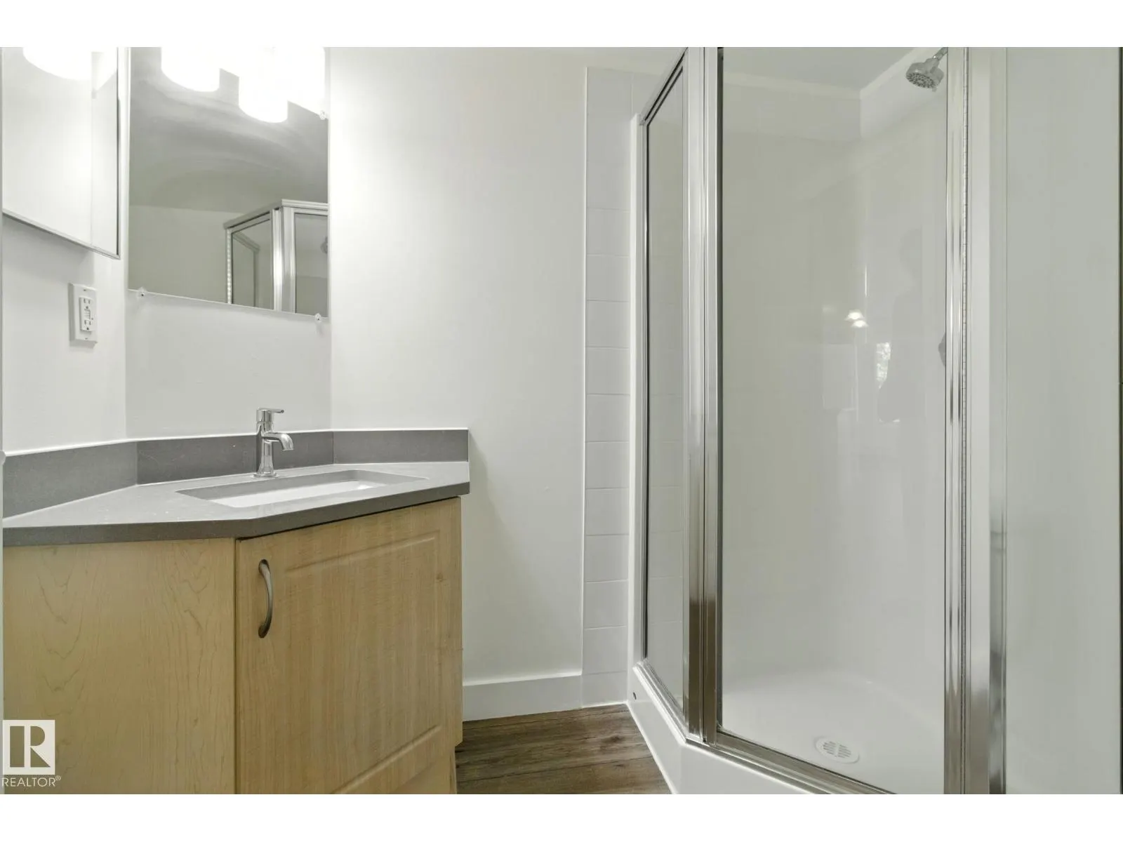 #213 11449 ELLERSLIE RD SW